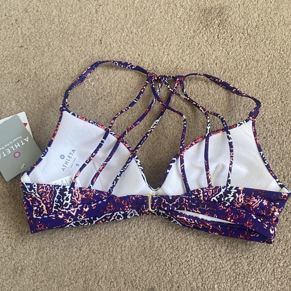 Athleta Aqualuxe Molded Bikini Top Small - Picture 5 of 6